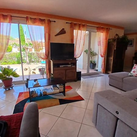 Bed and Breakfast Lauriers Roses Puisserguier Esterno foto