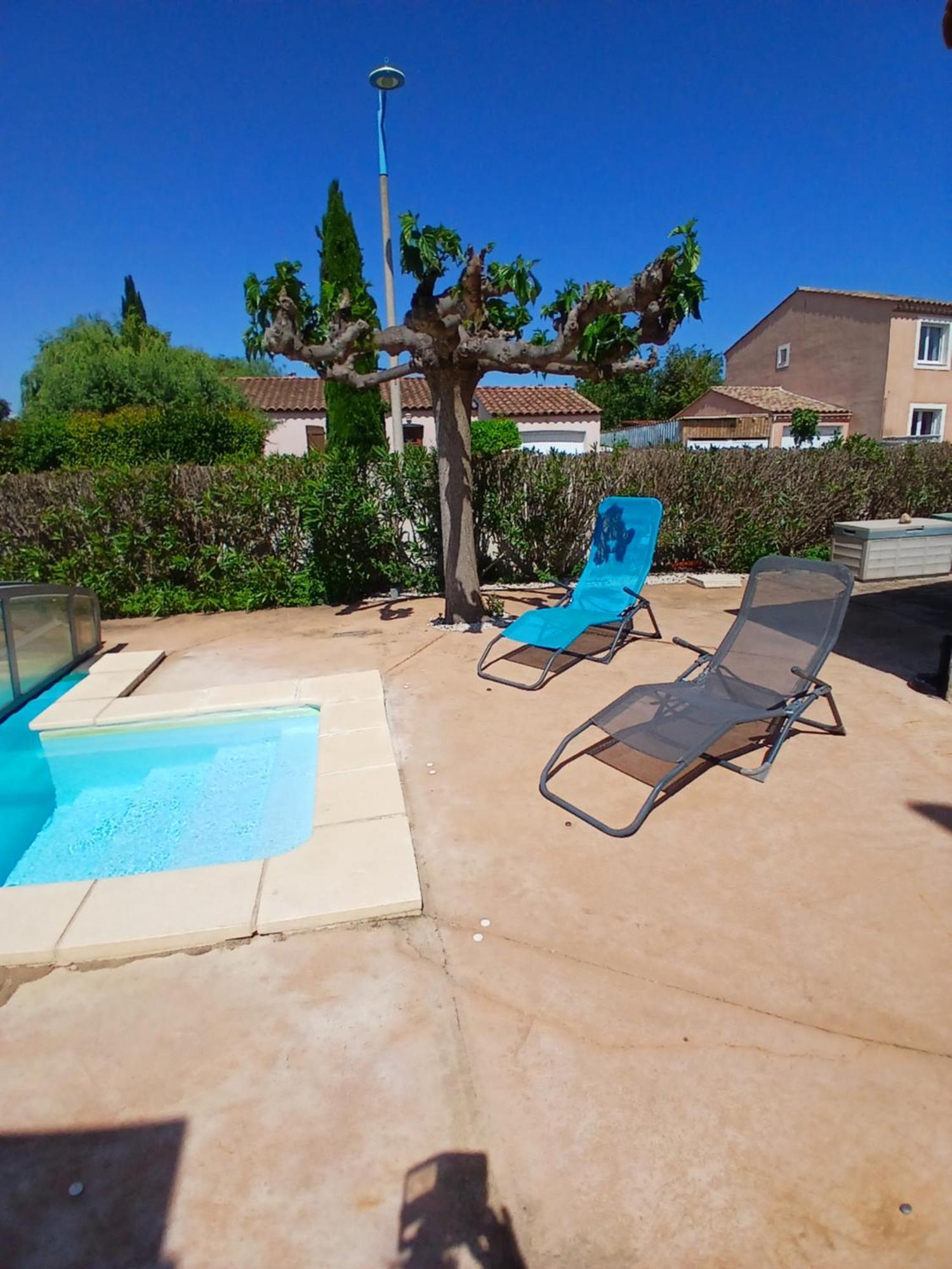 Bed and Breakfast Lauriers Roses Puisserguier Esterno foto